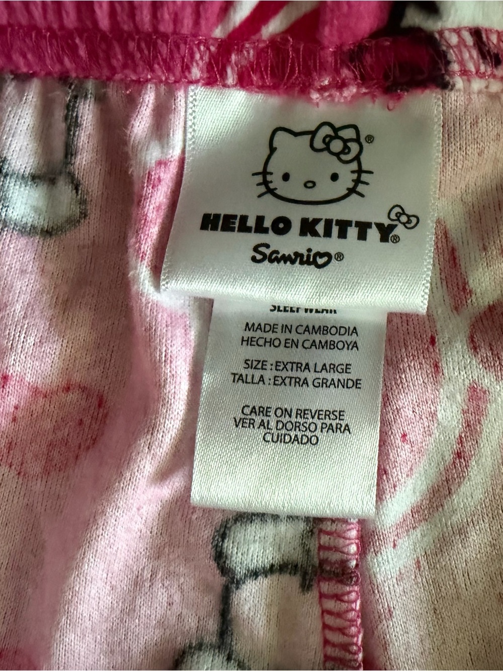 ⭐️2/$12 Women’s XL Hello Kitty Bright Pink Heart Pajama Bottoms NWT Sanrio - Picture 7 of 7
